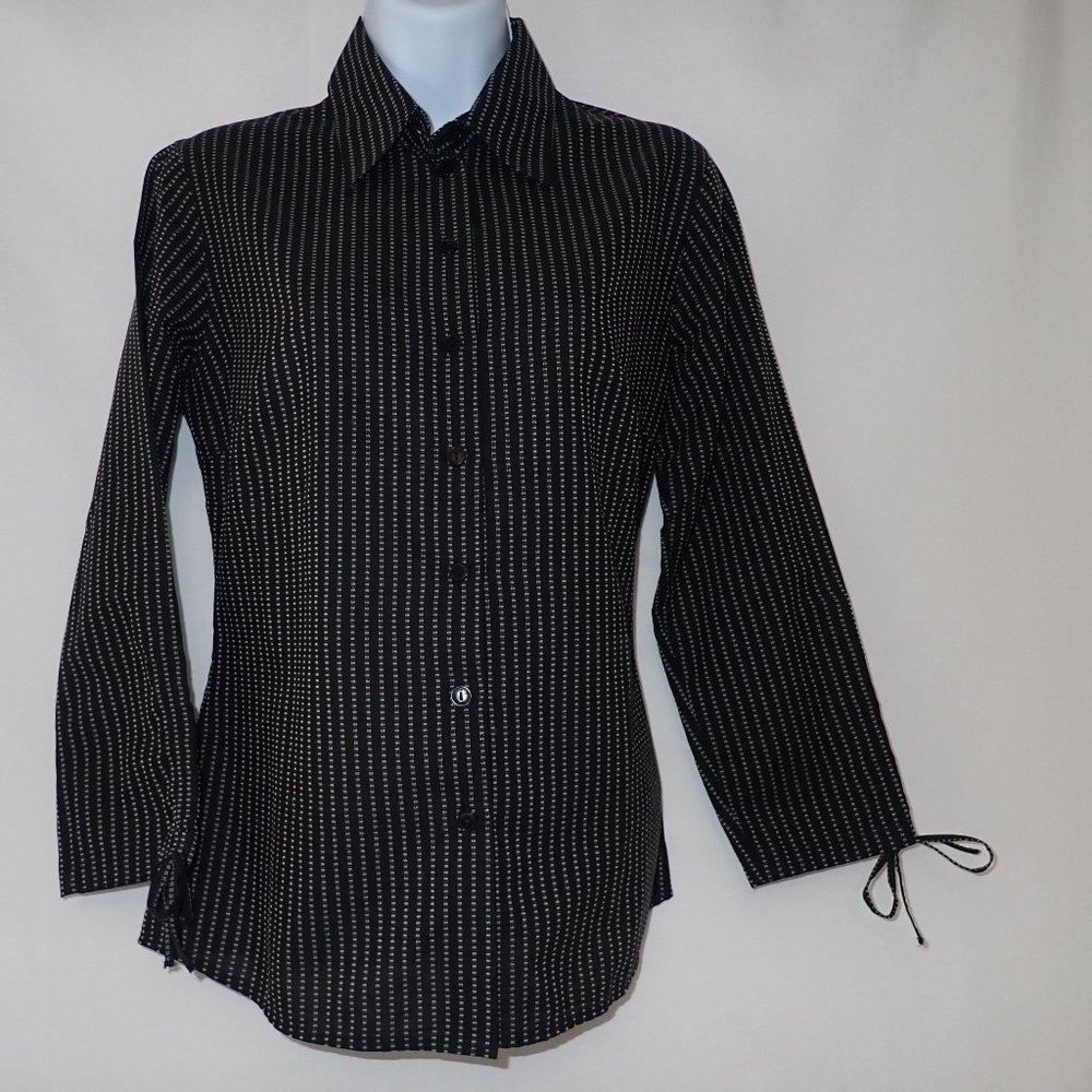 Vintage ANNE FONTAINE /MADE IN PARIS, FRANCE .Woman's SZ: 1(S) LS Blouse.